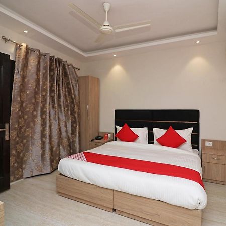 Hotel Delight มุมไบ ภายนอก รูปภาพ
